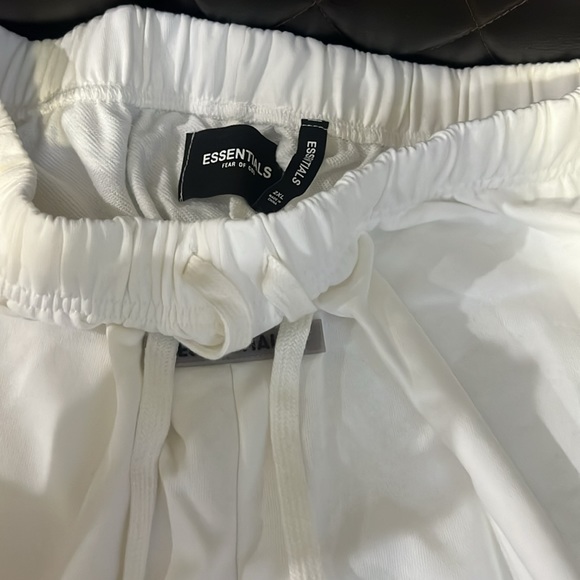 Men’s short size  2XL - Picture 3 of 3